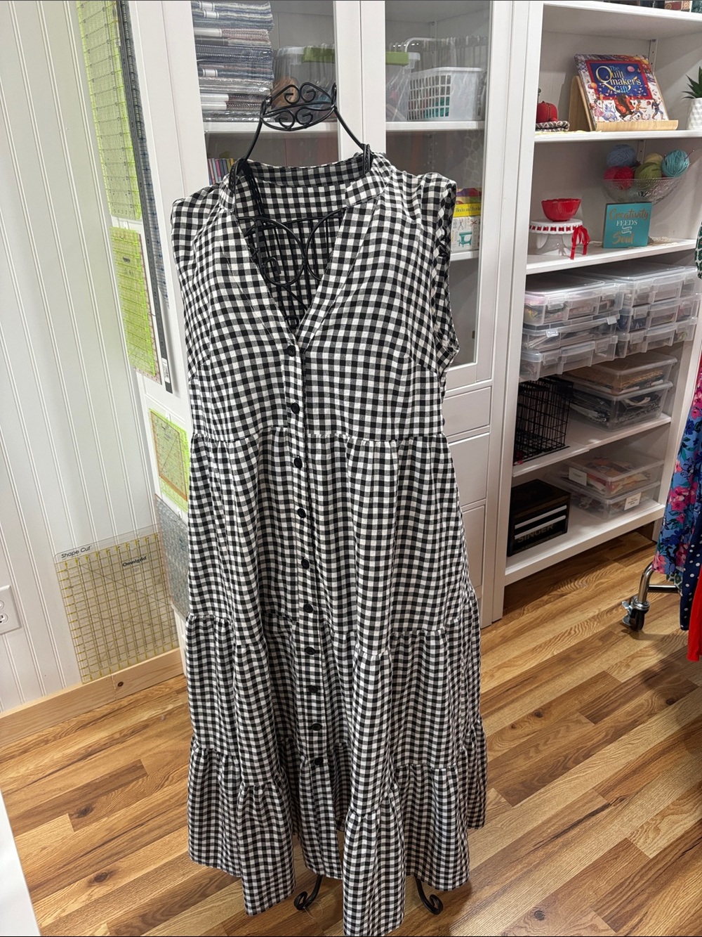 SHEIN Black & White Gingham Button-Front Tiered Maxi Dress